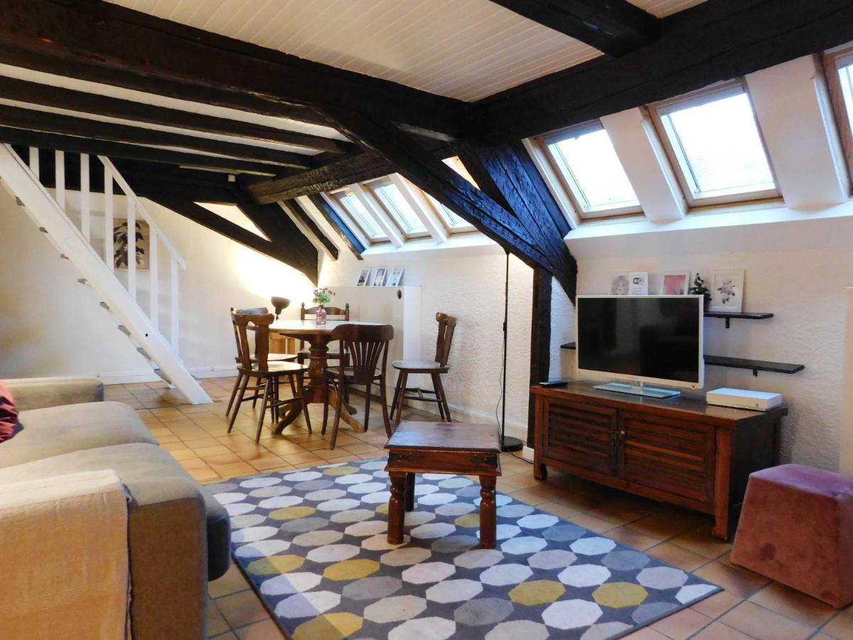 Appartement Typique Et Cosy A Deux Pas De La Cathedrale ストラスブール エクステリア 写真